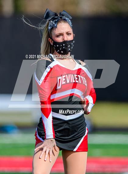 Thumbnail 1 in Manhasset @ Plainedge photogallery.