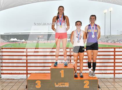 Thumbnail 1 in UIL 2A Track & Field Final (Awards) photogallery.