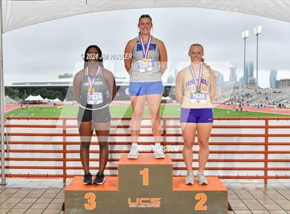 Thumbnail 2 in UIL 2A Track & Field Final (Awards) photogallery.