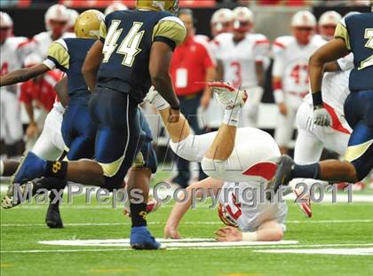 Thumbnail 3 in Sandy Creek vs. Drew (Great American Football Classic) photogallery.