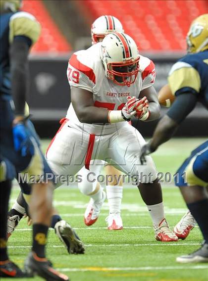 Thumbnail 1 in Sandy Creek vs. Drew (Great American Football Classic) photogallery.