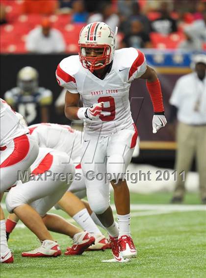 Thumbnail 3 in Sandy Creek vs. Drew (Great American Football Classic) photogallery.