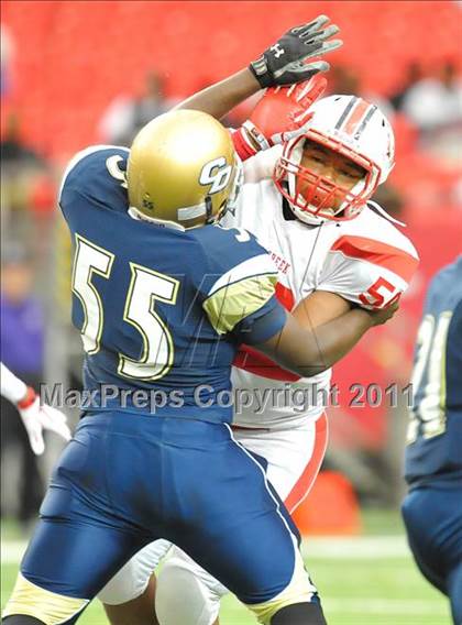 Thumbnail 2 in Sandy Creek vs. Drew (Great American Football Classic) photogallery.
