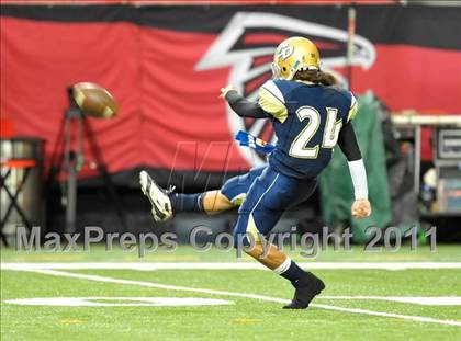 Thumbnail 3 in Sandy Creek vs. Drew (Great American Football Classic) photogallery.