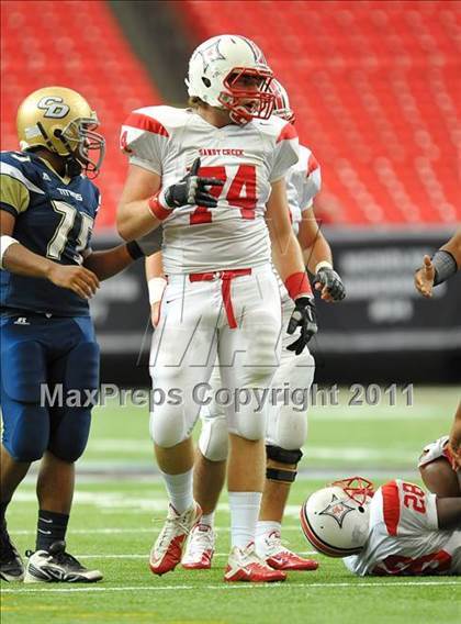 Thumbnail 3 in Sandy Creek vs. Drew (Great American Football Classic) photogallery.
