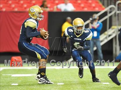 Thumbnail 3 in Sandy Creek vs. Drew (Great American Football Classic) photogallery.