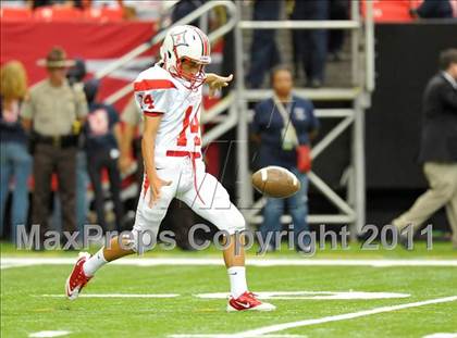 Thumbnail 1 in Sandy Creek vs. Drew (Great American Football Classic) photogallery.
