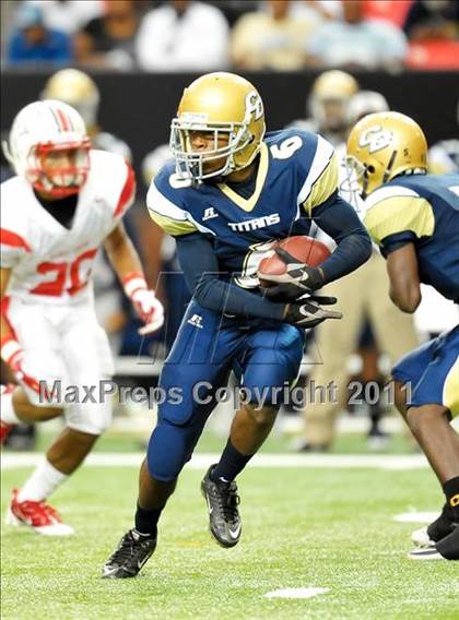 Thumbnail 3 in Sandy Creek vs. Drew (Great American Football Classic) photogallery.
