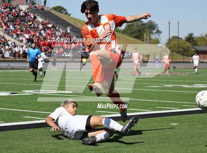 Thumbnail 1 in Celina vs. Kilgore (UIL 4A Regional Semifinals) photogallery.
