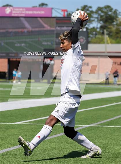 Thumbnail 2 in Celina vs. Kilgore (UIL 4A Regional Semifinals) photogallery.