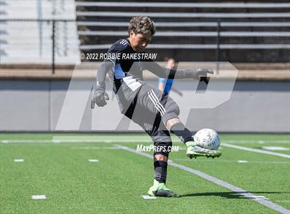 Thumbnail 3 in Celina vs. Kilgore (UIL 4A Regional Semifinals) photogallery.
