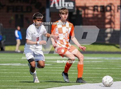 Thumbnail 3 in Celina vs. Kilgore (UIL 4A Regional Semifinals) photogallery.