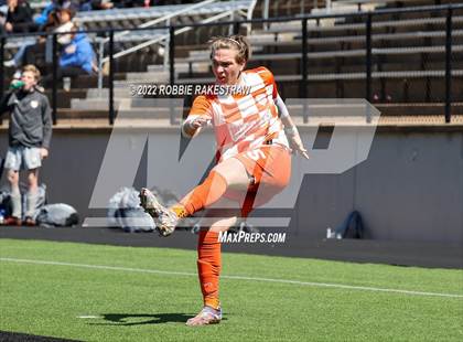 Thumbnail 3 in Celina vs. Kilgore (UIL 4A Regional Semifinals) photogallery.