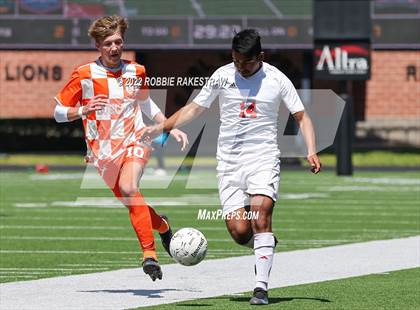 Thumbnail 3 in Celina vs. Kilgore (UIL 4A Regional Semifinals) photogallery.