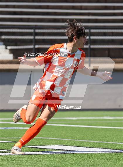 Thumbnail 3 in Celina vs. Kilgore (UIL 4A Regional Semifinals) photogallery.