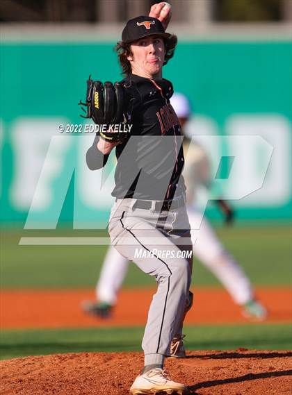 Thumbnail 1 in Lanier @ Buford photogallery.