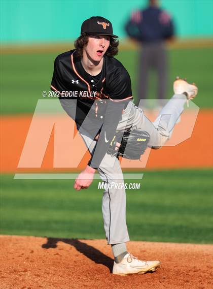 Thumbnail 1 in Lanier @ Buford photogallery.