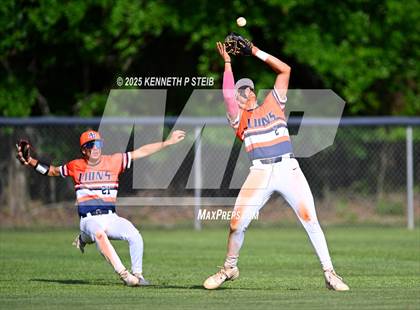 Thumbnail 3 in Ascension Christian vs. Catholic of Pointe Coupee (LHSAA Division IV Select Regional) photogallery.