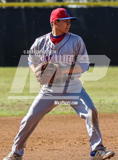null - Photo 01
