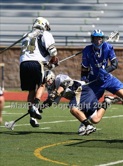 Thumbnail 3 in Episcopal of Houston vs Dallas Jesuit photogallery.