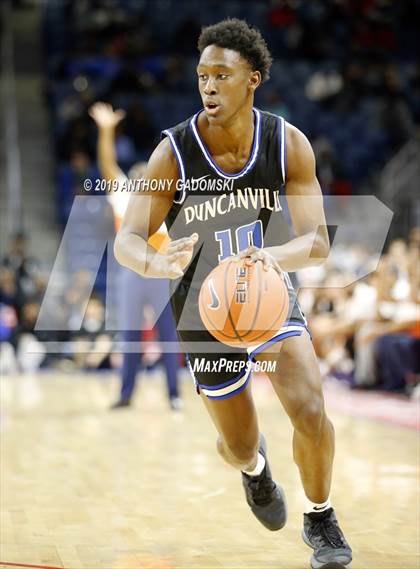 Thumbnail 1 in Whitney Young vs. Duncanville (Chicago Elite Classic) photogallery.