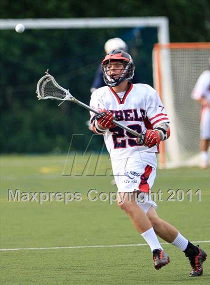 Thumbnail 2 in Avon @ New Fairfield (CIAC Class M Quarterfinal) photogallery.