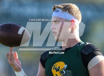 Thumbnail 2 in White @ Nease photogallery.