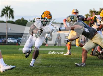 Thumbnail 3 in White @ Nease photogallery.