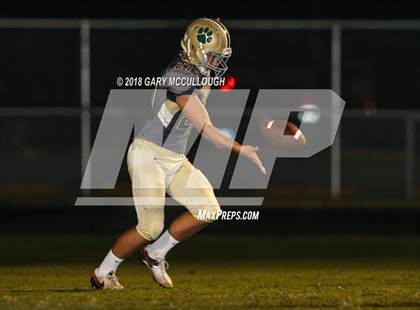 Thumbnail 2 in White @ Nease photogallery.