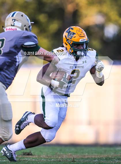 Thumbnail 2 in White @ Nease photogallery.