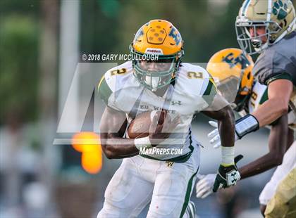 Thumbnail 3 in White @ Nease photogallery.