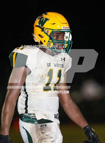 Thumbnail 3 in White @ Nease photogallery.