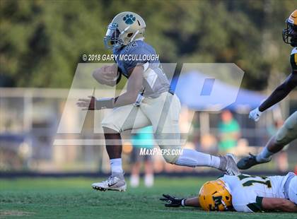 Thumbnail 2 in White @ Nease photogallery.