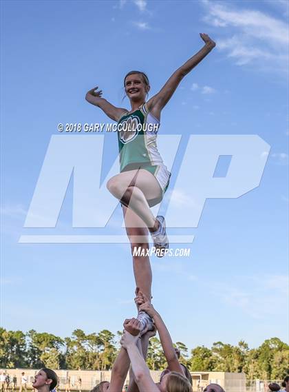 Thumbnail 3 in White @ Nease photogallery.