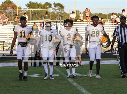 Thumbnail 3 in White @ Nease photogallery.