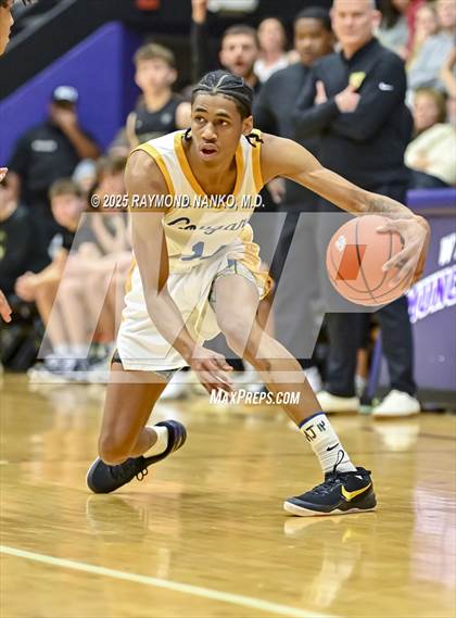 Thumbnail 1 in Mt. Vernon vs. Greenfield-Central (IHSAA 4A Section 9 Championship)  photogallery.