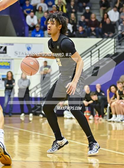 Thumbnail 1 in Mt. Vernon vs. Greenfield-Central (IHSAA 4A Section 9 Championship)  photogallery.