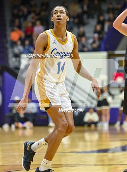 Thumbnail 3 in Mt. Vernon vs. Greenfield-Central (IHSAA 4A Section 9 Championship)  photogallery.