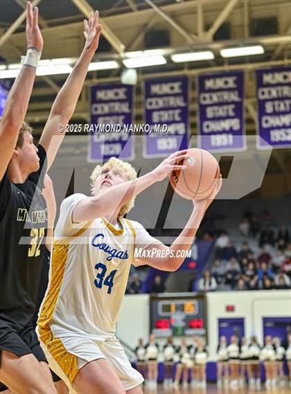 Thumbnail 3 in Mt. Vernon vs. Greenfield-Central (IHSAA 4A Section 9 Championship)  photogallery.
