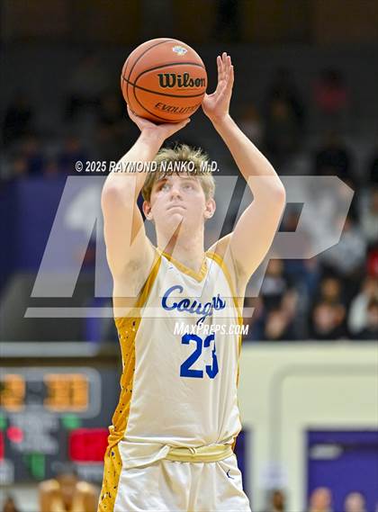 Thumbnail 1 in Mt. Vernon vs. Greenfield-Central (IHSAA 4A Section 9 Championship)  photogallery.