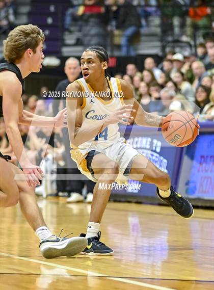 Thumbnail 3 in Mt. Vernon vs. Greenfield-Central (IHSAA 4A Section 9 Championship)  photogallery.