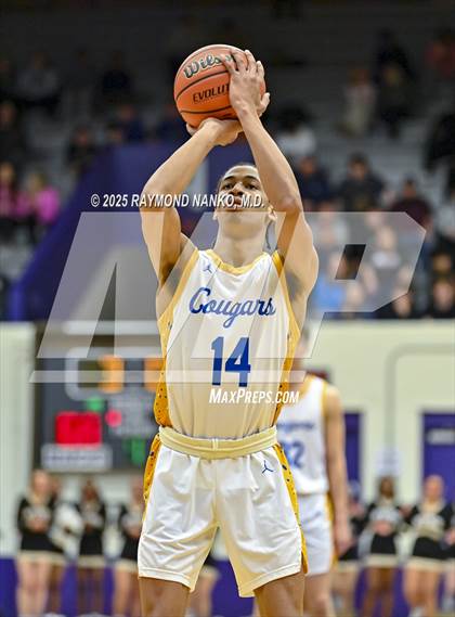 Thumbnail 2 in Mt. Vernon vs. Greenfield-Central (IHSAA 4A Section 9 Championship)  photogallery.