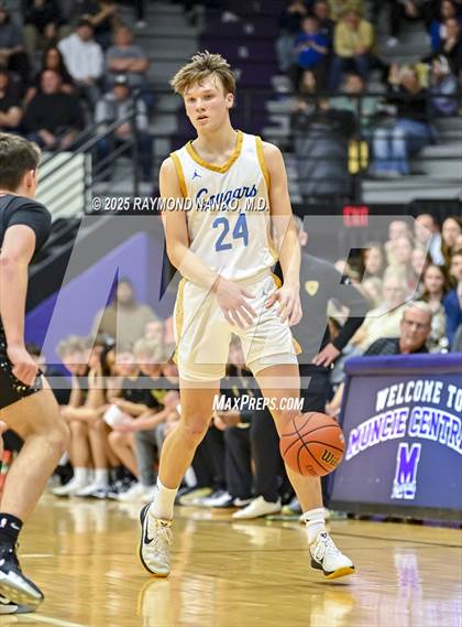 Thumbnail 1 in Mt. Vernon vs. Greenfield-Central (IHSAA 4A Section 9 Championship)  photogallery.
