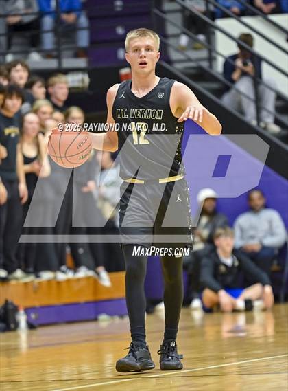 Thumbnail 2 in Mt. Vernon vs. Greenfield-Central (IHSAA 4A Section 9 Championship)  photogallery.