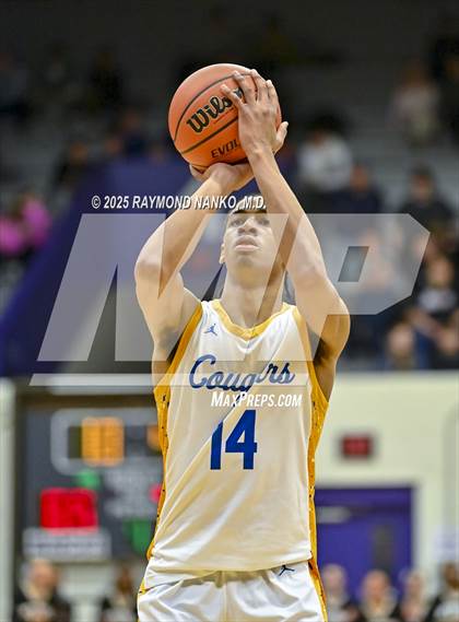 Thumbnail 3 in Mt. Vernon vs. Greenfield-Central (IHSAA 4A Section 9 Championship)  photogallery.