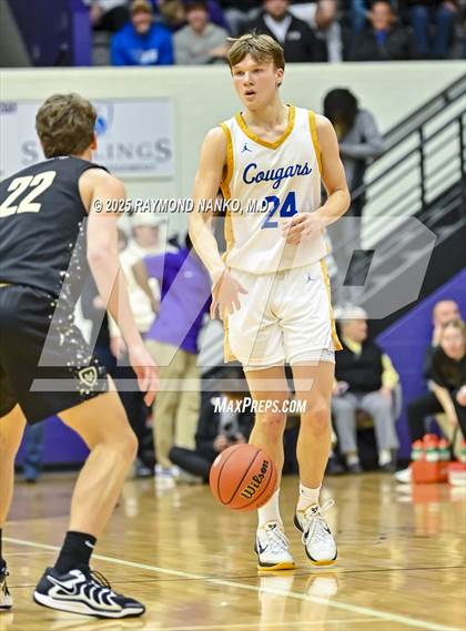 Thumbnail 3 in Mt. Vernon vs. Greenfield-Central (IHSAA 4A Section 9 Championship)  photogallery.