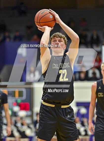 Thumbnail 2 in Mt. Vernon vs. Greenfield-Central (IHSAA 4A Section 9 Championship)  photogallery.