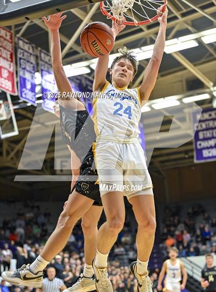 Thumbnail 1 in Mt. Vernon vs. Greenfield-Central (IHSAA 4A Section 9 Championship)  photogallery.
