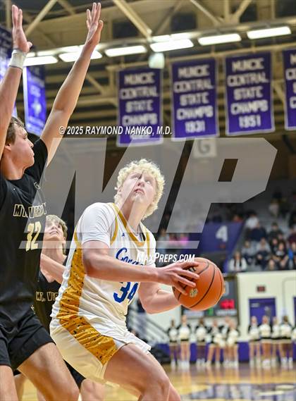 Thumbnail 2 in Mt. Vernon vs. Greenfield-Central (IHSAA 4A Section 9 Championship)  photogallery.