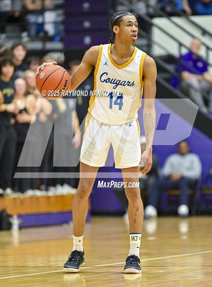 Thumbnail 2 in Mt. Vernon vs. Greenfield-Central (IHSAA 4A Section 9 Championship)  photogallery.